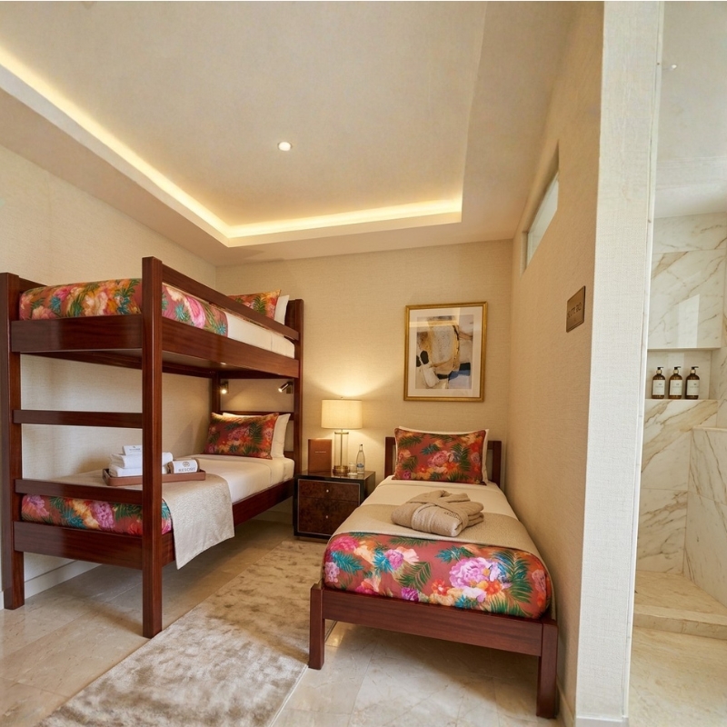 FEMALE BUNK ROOM — The Queen’s Sanctuary
